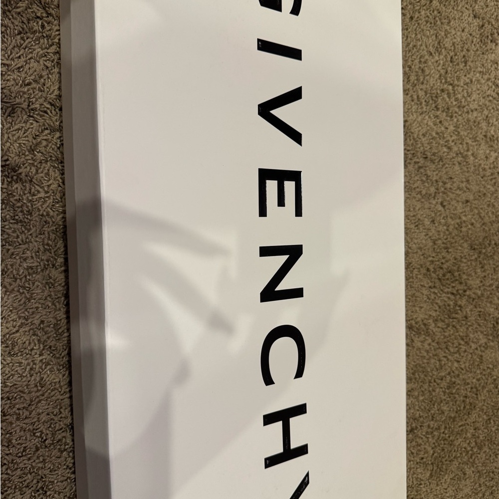 Givenchy Black and White Accent Box